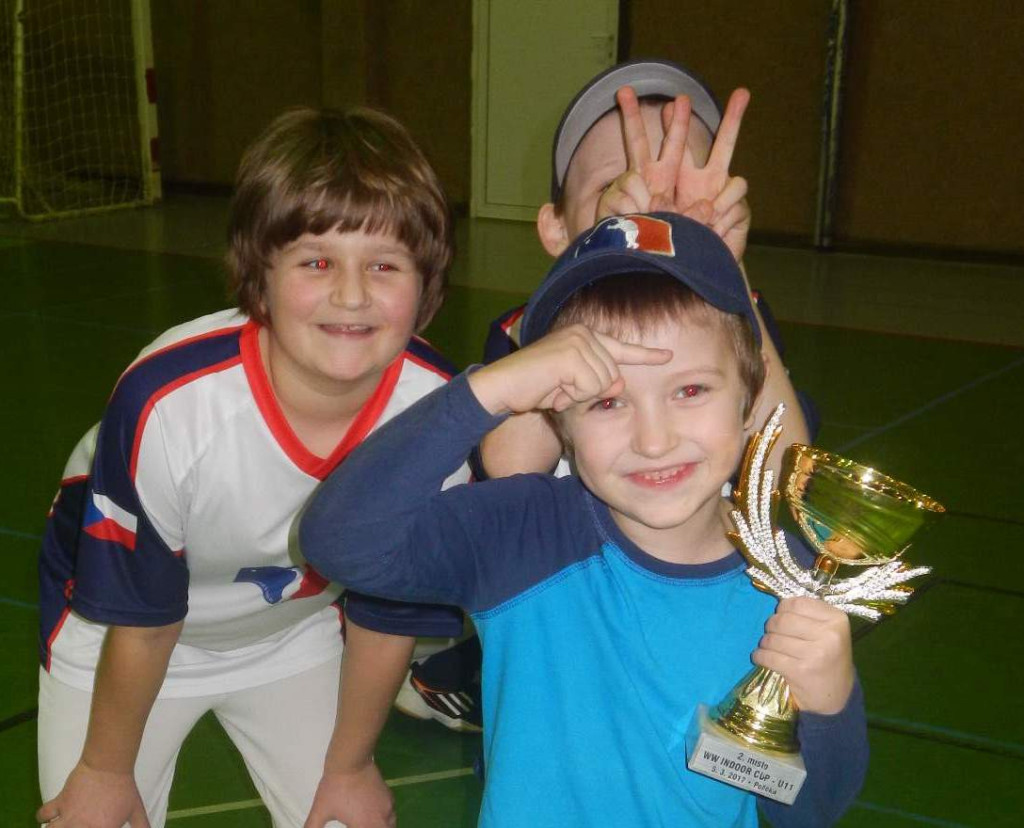 WW Indoor Cup U11 2017 | Maty ukořistil pohár | fototo TW